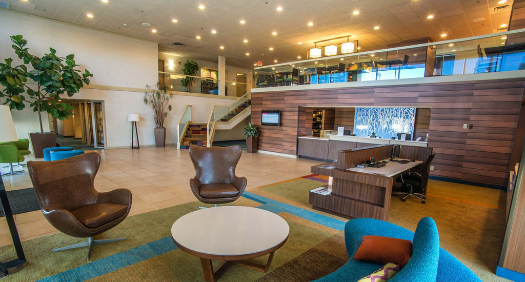 שרונוויל Chester Inn & Suites מראה חיצוני תמונה